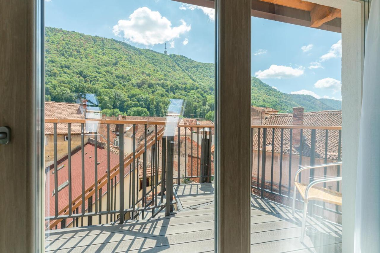 Studio cu balcon